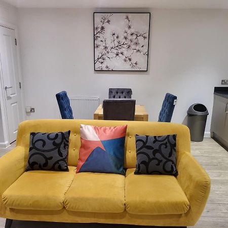 Garland Apartment, Greenhithe 3 Дартфорд Екстер'єр фото