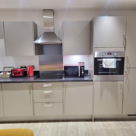 Garland Apartment, Greenhithe 3 Дартфорд Екстер'єр фото