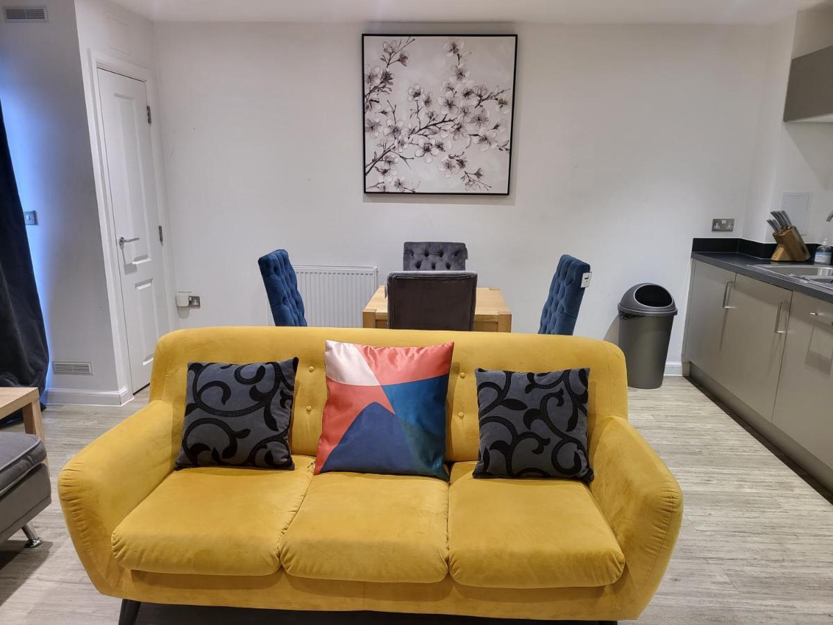 Garland Apartment, Greenhithe 3 Дартфорд Екстер'єр фото