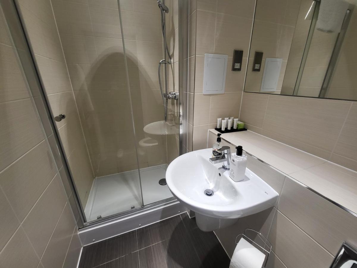 Garland Apartment, Greenhithe 3 Дартфорд Екстер'єр фото