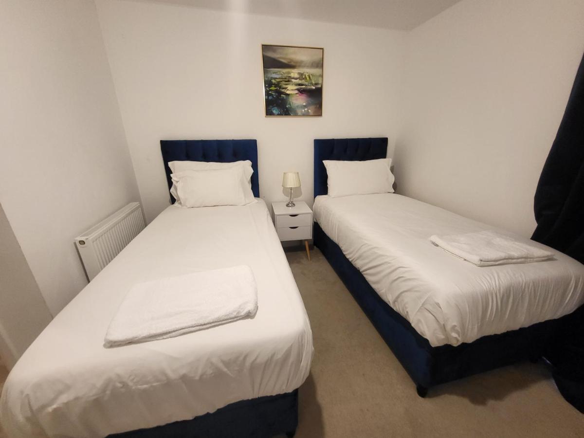 Garland Apartment, Greenhithe 3 Дартфорд Екстер'єр фото
